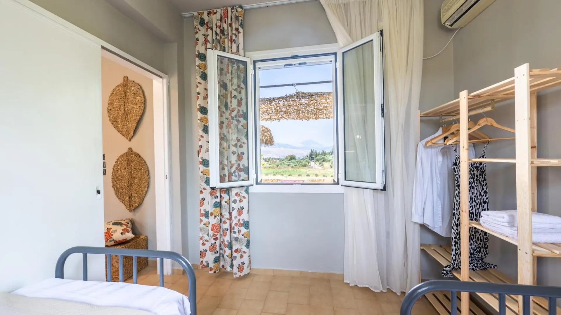 Kouvalata Agapanthus Retreatヴィラ ヴィラ